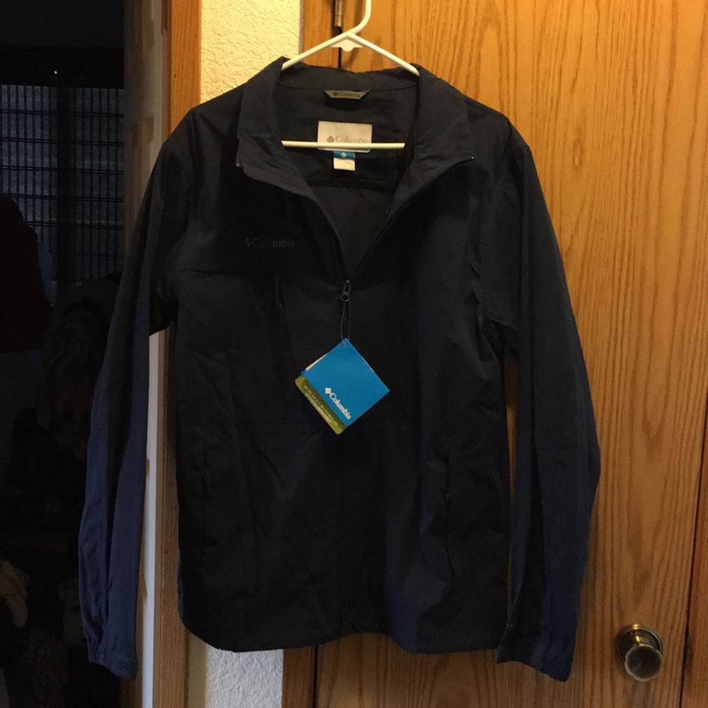 New Navy Large Columbia Jacket